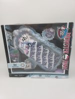 Monster High Abbey Bominable’s Bed Playset