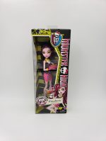 Monster High Creepateria Draculaura Doll