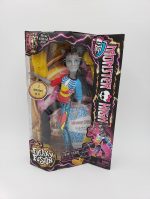 Monster High Freaky Fusion Neighthan Rot Doll