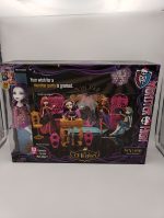 Monster High 13 Wishes Party Lounge & Spectra Vondergeist Doll Playset