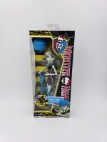 Monster High Skultimate Roller Maze Frankie Stein Doll