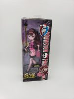 Monster High Basic Travel Draculaura Doll
